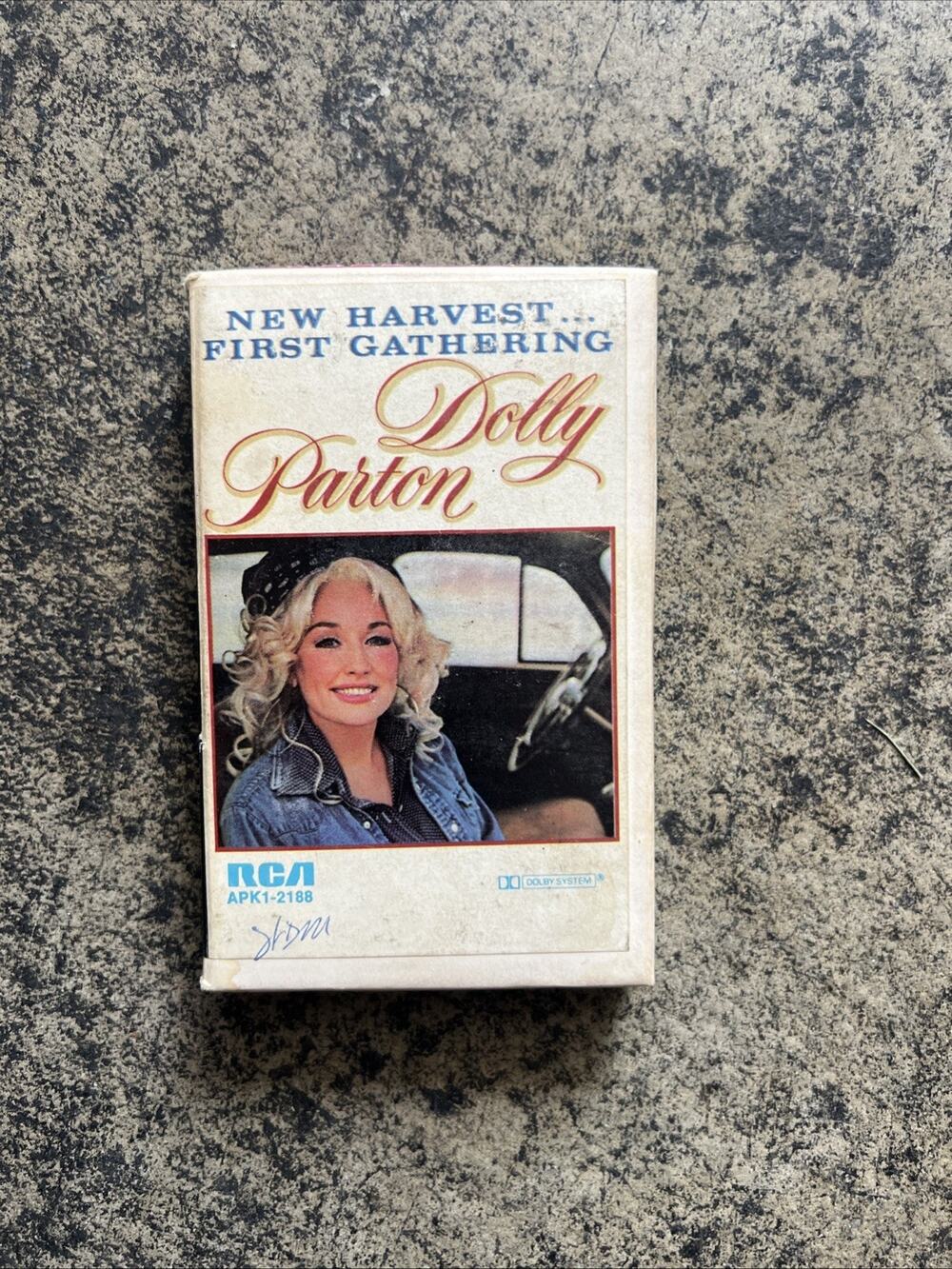 Dolly Parton New Harvest – First Gathering RCA Cassette 1977 APK1-2188